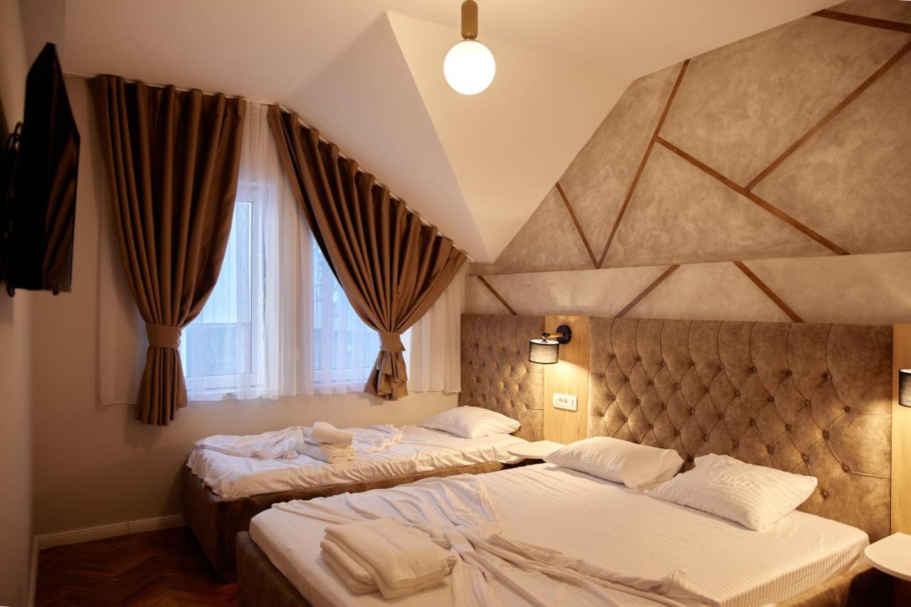 Amico Hotel Pristina Eksteriør bilde