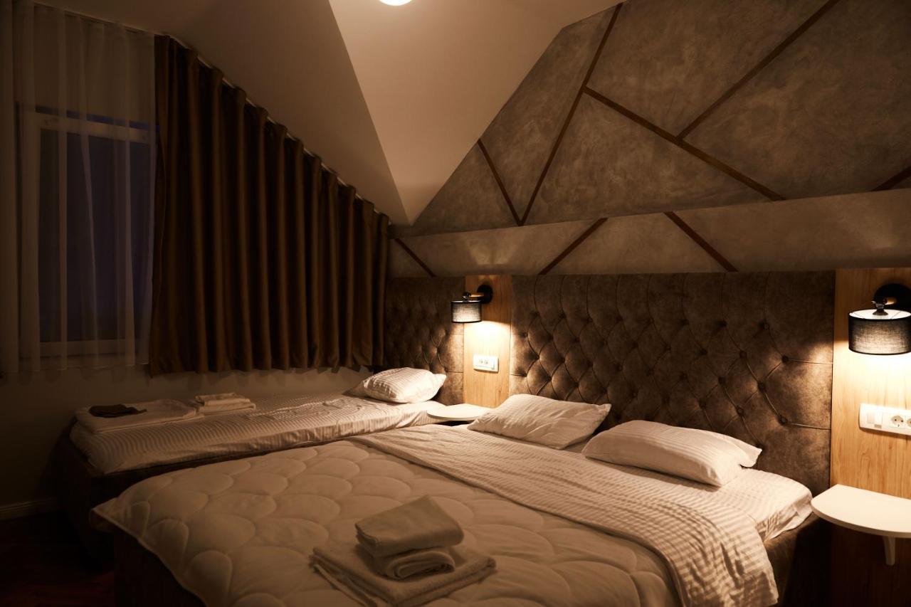 Amico Hotel Pristina Eksteriør bilde